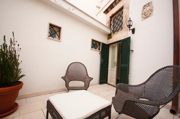 Bed And Breakfast Palazzo Santorelli Bitonto Kamer foto